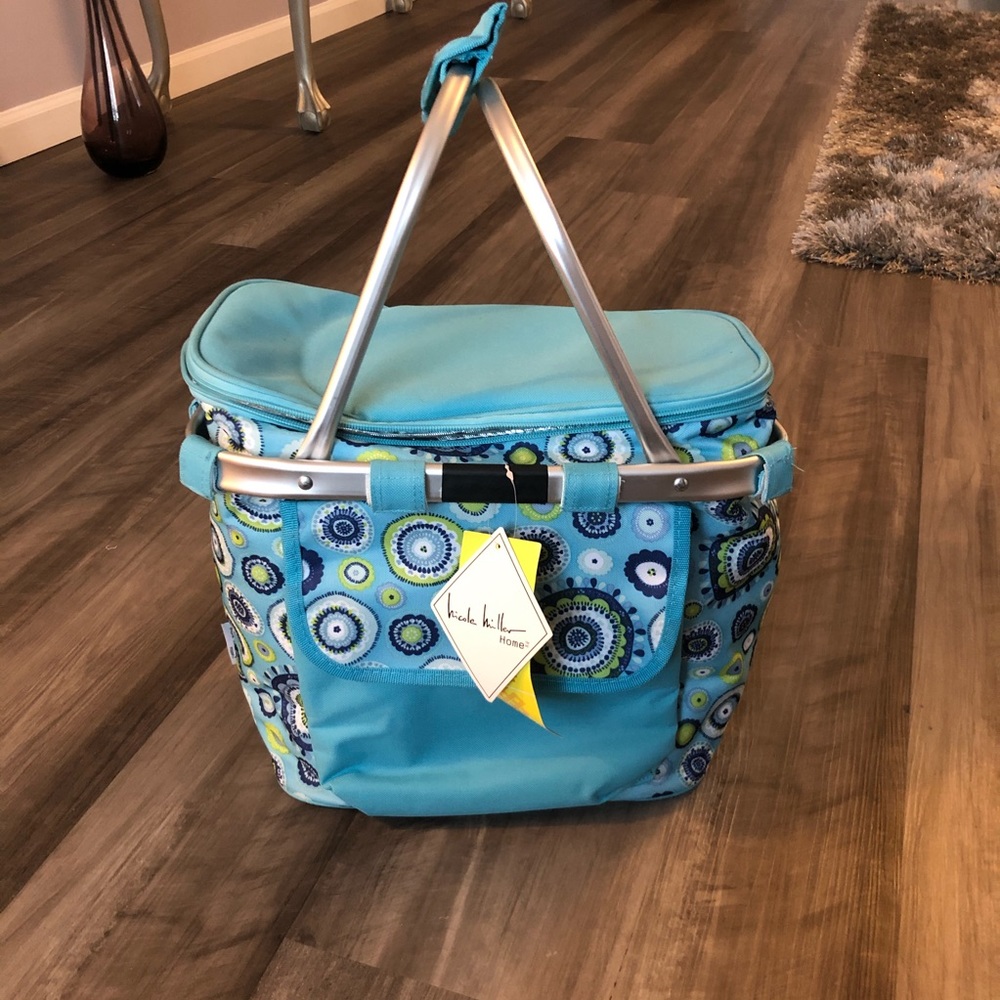 NWT* Nicole Miller Picnic Bag Collapsible Cooler